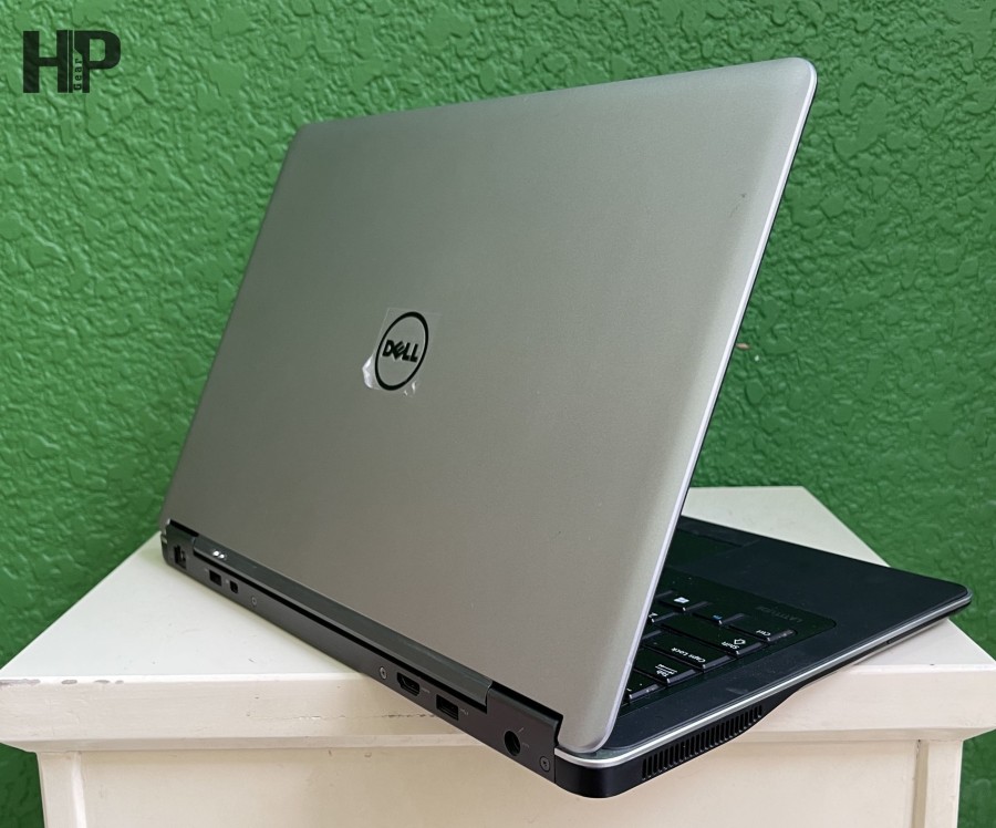 Laptop Dell Latitude E7440 Intel Core i5 – RAM 4GB, SSD 128GB, 14″ HD thumb
